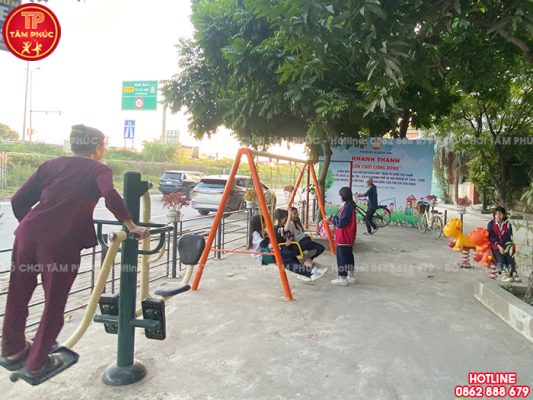 Thi công lắp đặt sân chơi cộng đồng tại Hoàng Mai, Hà Nội