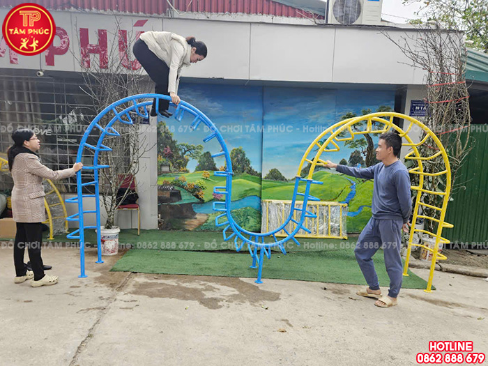 Thang leo gợn sóng cho trẻ em leo trèo vận động ngoài trời TP7-032