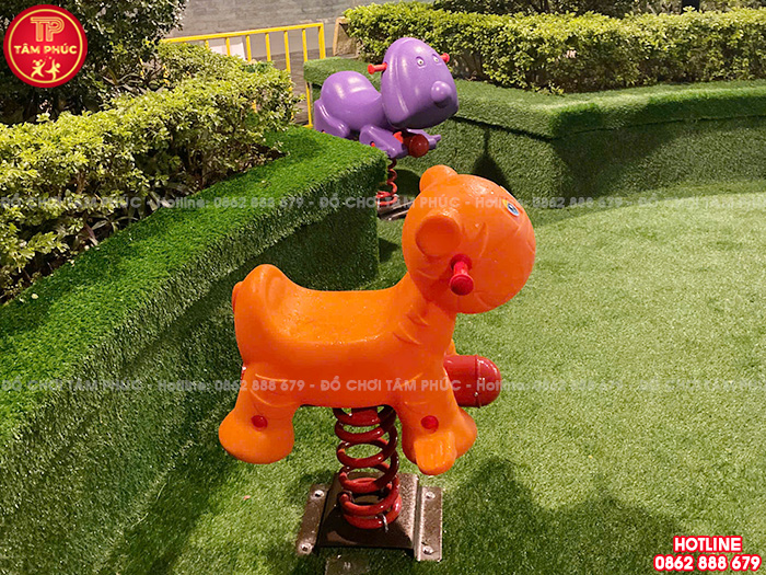 Công trình: Thi công lắp đặt đồ chơi ngoài trời trẻ em cho khu chung cư tại Hà Nội