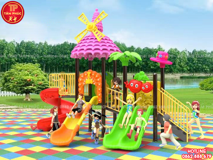 Bộ cầu trượt liên hoàn ngoài trời nhập khẩu cho bé 3 khối TP1-194