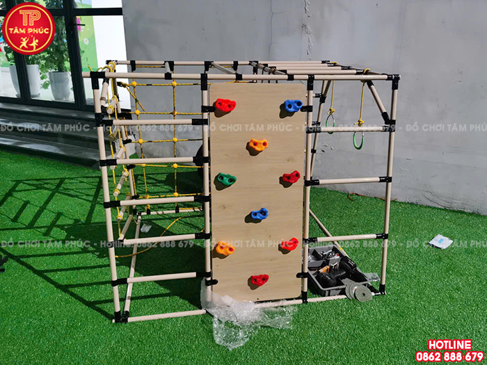 Công trình lắp đặt sân chơi trẻ em ngoài trời cho trường mầm non tư thục