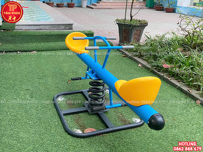 Top 10 loại Đồ Chơi Sân Vườn Cho Bé Bố Mẹ nào cũng đang tìm kiếm