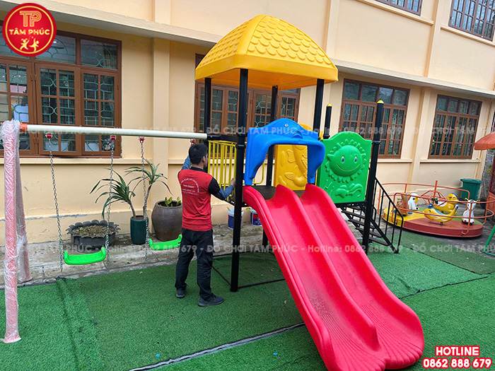 Lắp đặt đồ chơi ngoài trời cho trường mầm non tại Lạng Sơn