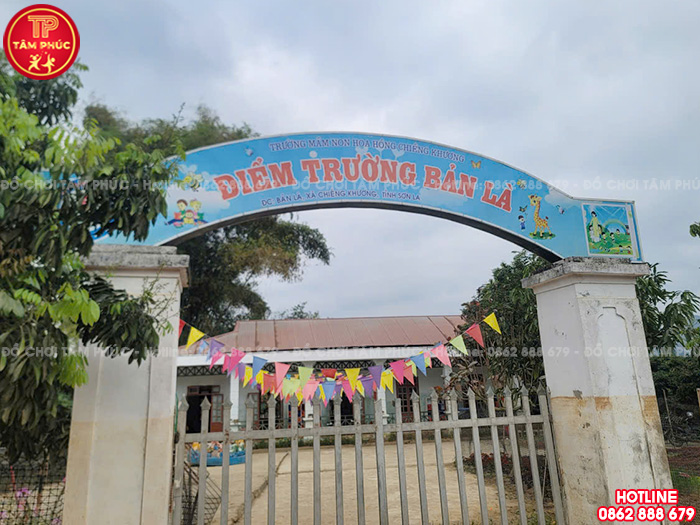 Đồ chơi Tâm Phúc đồng hành cùng Agribank trong chuyến thiện nguyện tại Lào Cai