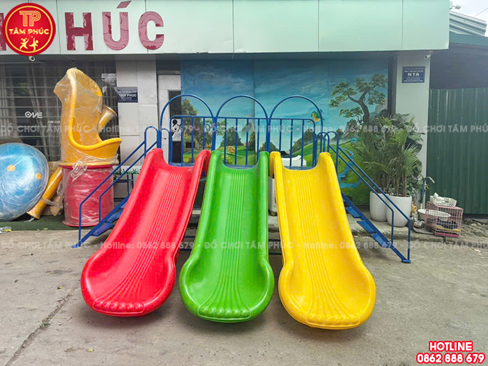 Cầu trượt ngoài trời 3 máng nhựa nhập khẩu cho bé TP5-011