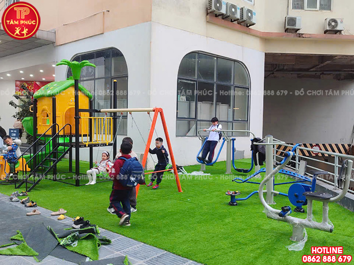 Thi công lắp đặt đồ chơi ngoài trời & máy tập thể dục cho sân chung cư tại Hà Đông, Hà Nội