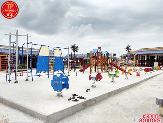 Tiêu chí chọn thú nhún lò xo chịu tải lớn cho các khu vui chơi trẻ em kinh doanh