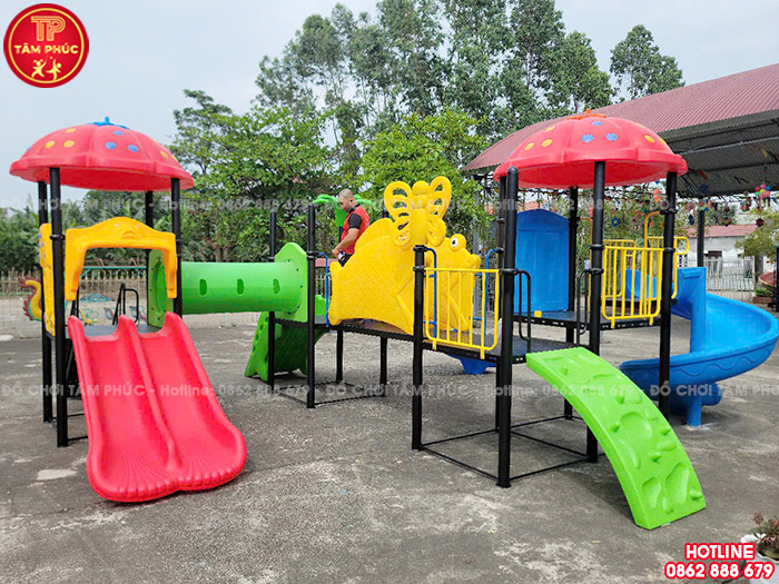 Cầu trượt liên hoàn ngoài trời cho trường mầm non 5 khối