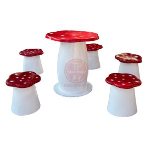 Bộ bàn ghế hình nấm cho vườn cổ tích mầm non TP8-038