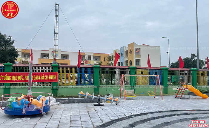 Lắp đặt máy tập thể dục và đồ chơi ngoài trời cho nhà văn hoá tại Quảng Ninh
