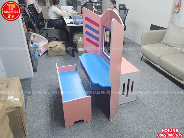 Bộ bàn ghế Kidsmart vui học máy tính cho bé mầm non gỗ MDF NT1-021